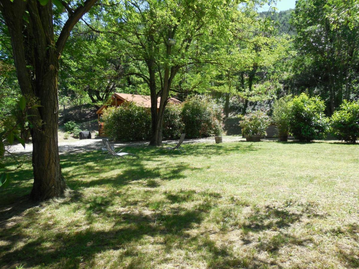 Coux Le Chalet Bois De Celio מראה חיצוני תמונה